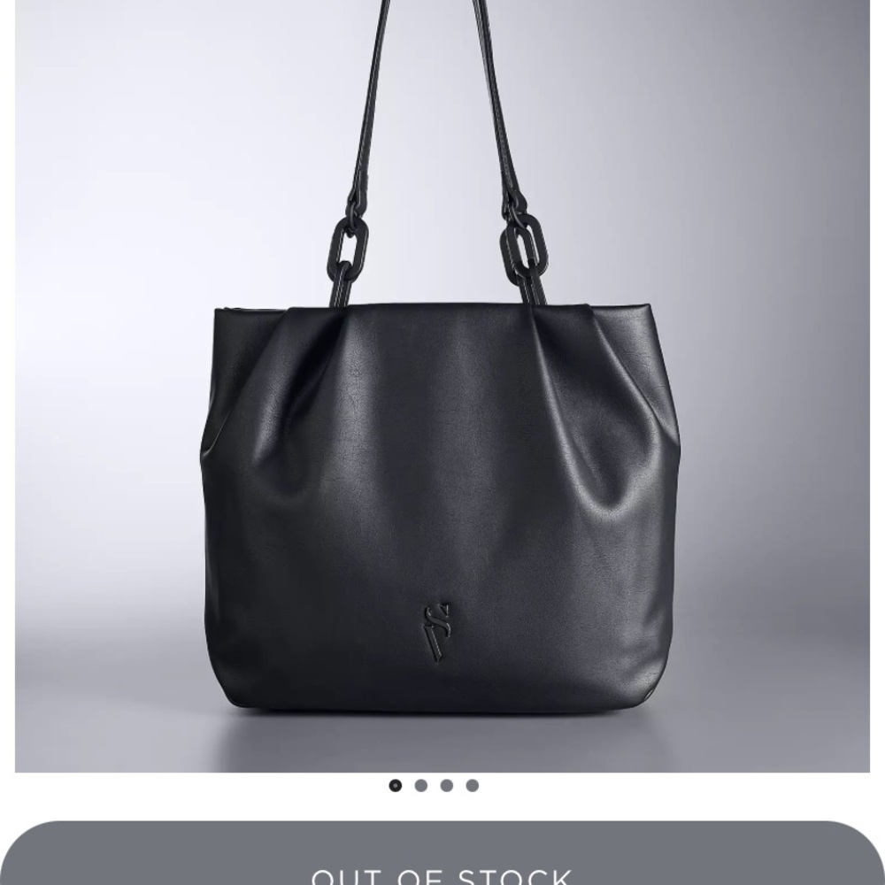 Vera Wang Black vegan Leather Daley Soft Tote